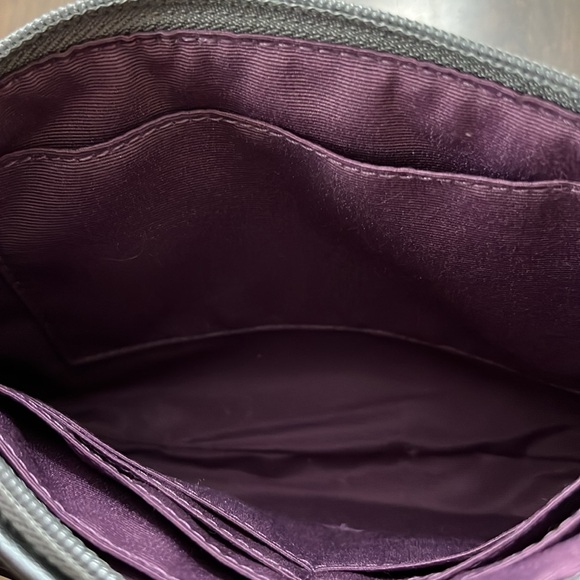 Coach Ashley Signature Large Wristlet - Picture 7 of 8